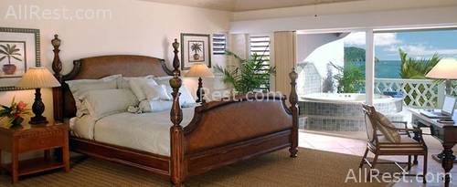 Curtain Bluff 13